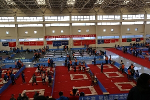 高校举办无人机设计大赛受学生热捧