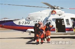 记北海第一救助飞行队首批自有直升机B-7313